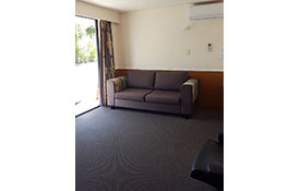 2-bedroom unit lounge